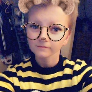 Meet your Posher, Christina